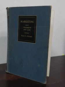 Libro de texto de marketing (1967)